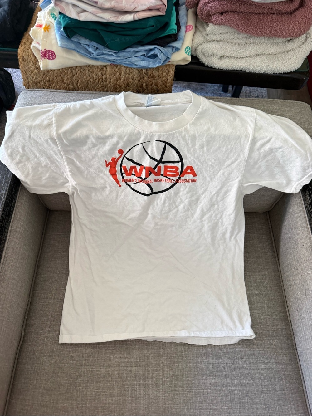 WNBA White Kids' Graphic Tee - White with Red/Black Logo